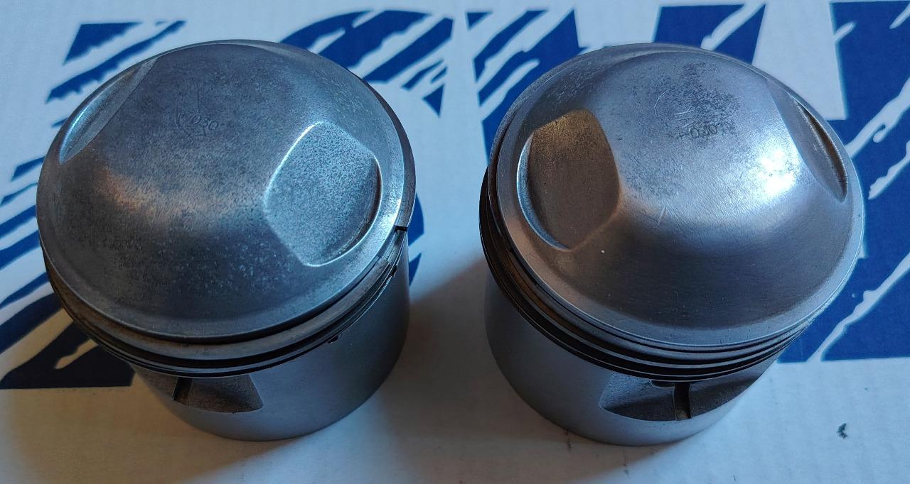 Lot de pièces TRIUMPH Bonneville T120 T120 / T120R LesAnciennes.com