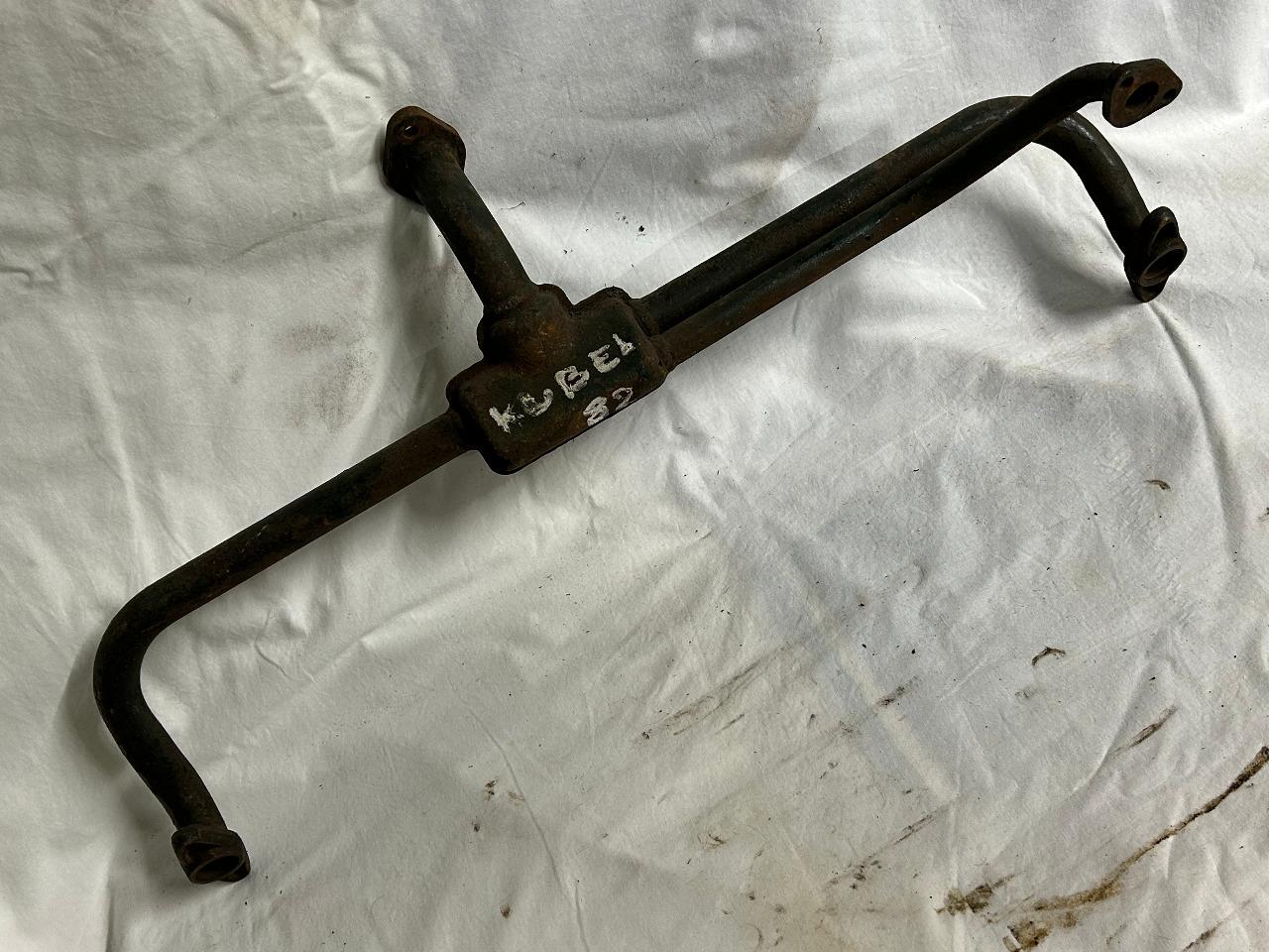 Pièces VOLKSWAGEN type 82 Kulbelwagen LesAnciennes.com