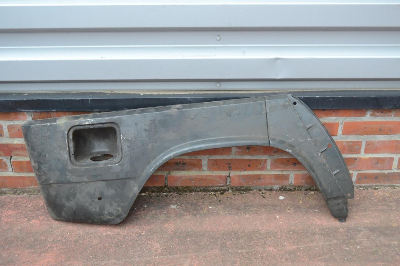 Aile AR DTE SIMCA 1100, neuve d'origine LesAnciennes.com