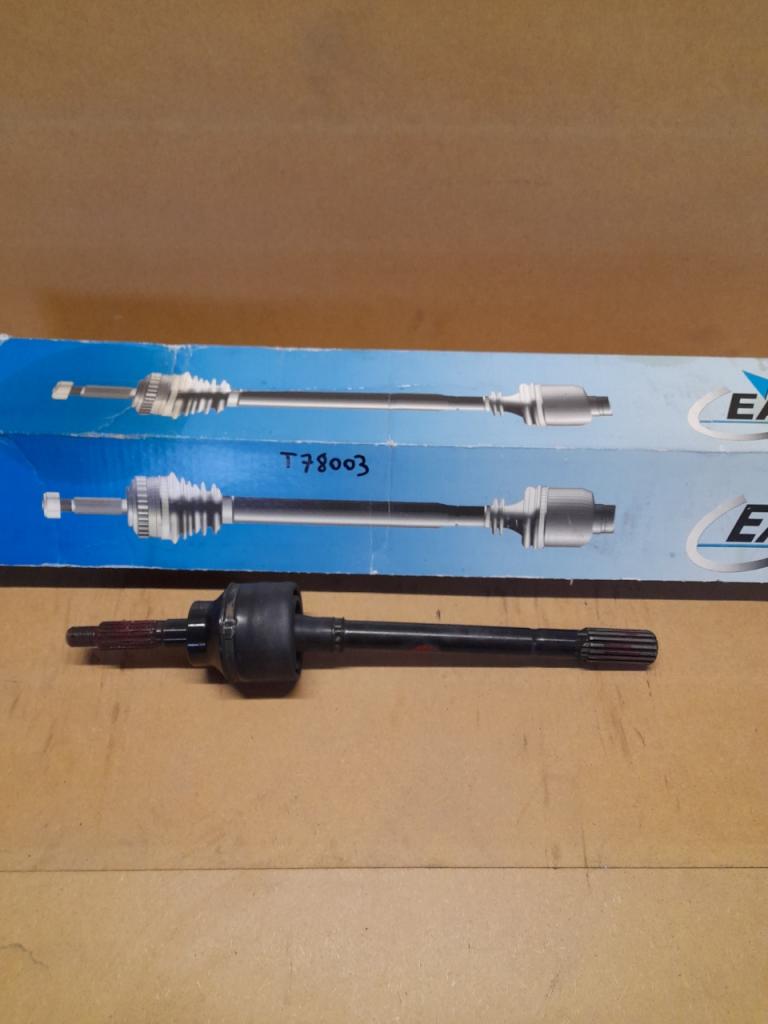 Cardan gauche Austin mini 1000 EAI T78003 LesAnciennes.com