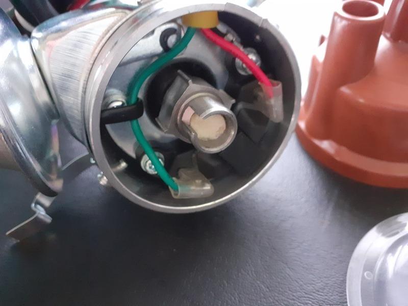 Allumeur électronique PEUGEOT 504 LesAnciennes.com