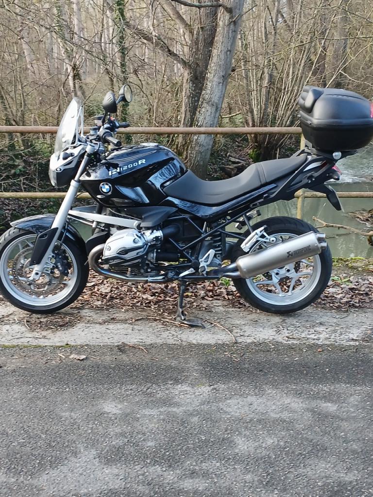 BMW R1200 R1200r LesAnciennes.com