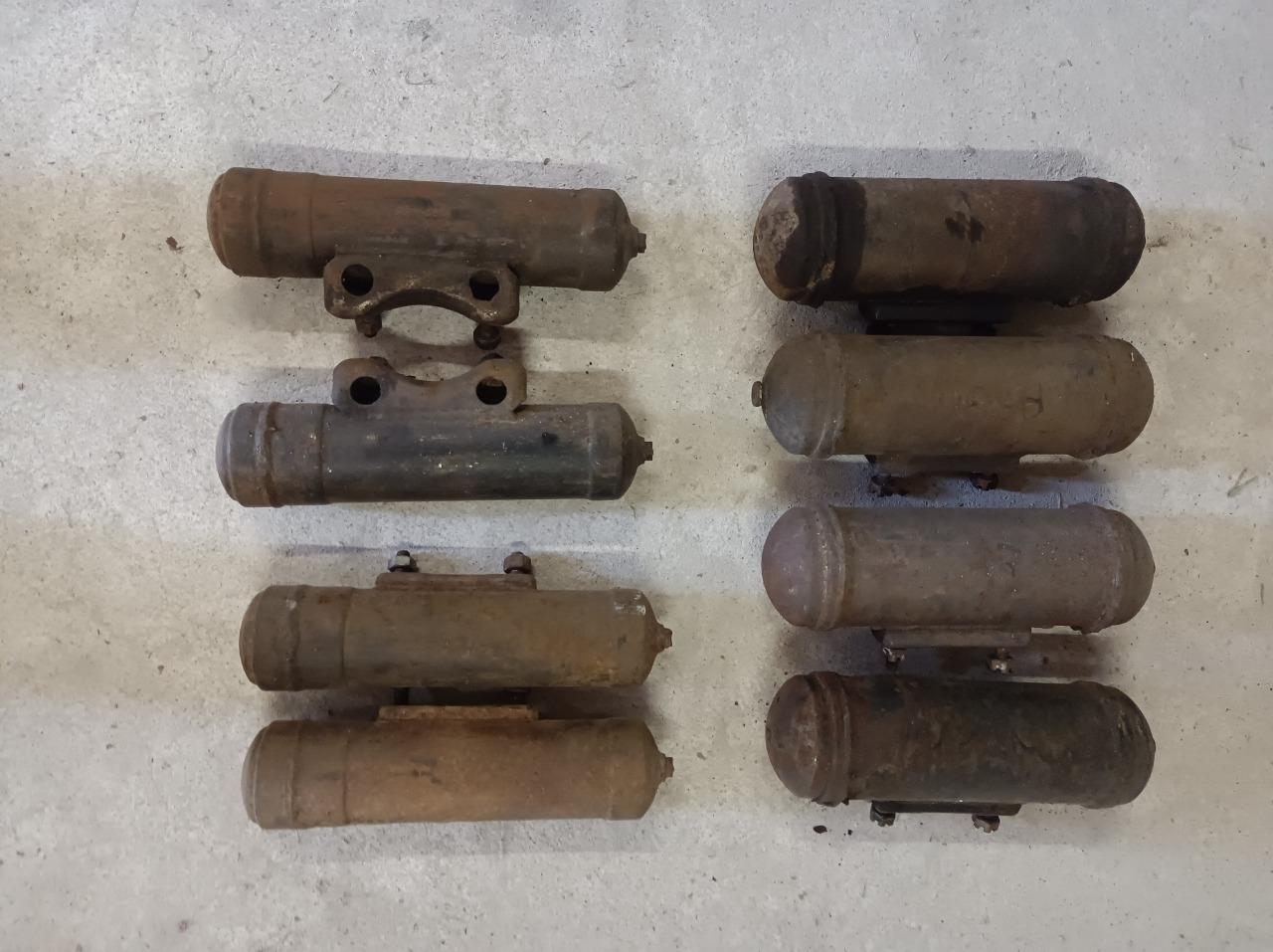 Batteurs de suspension CITROEN 2CV AZ LesAnciennes.com