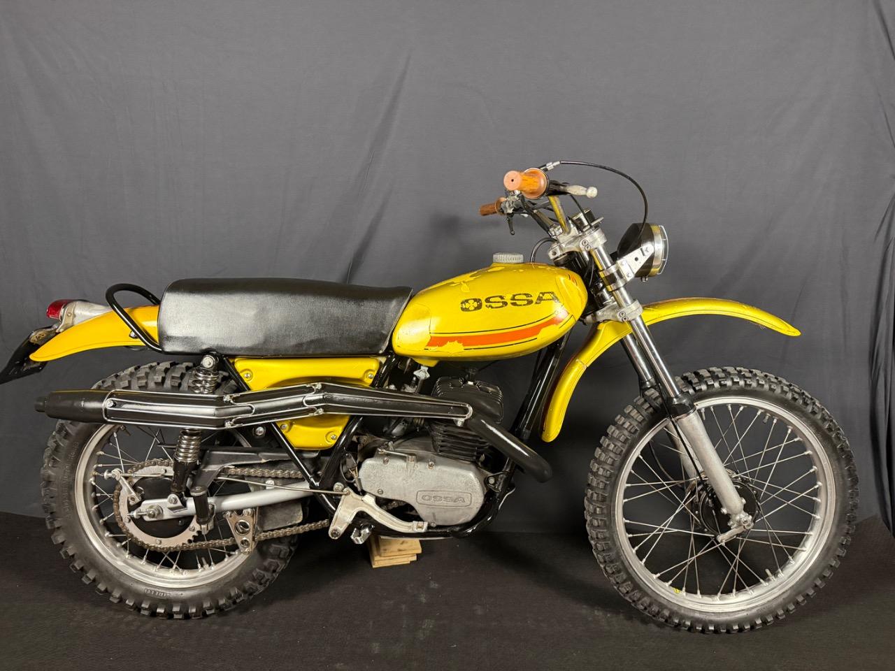 OSSA Super Pioneer 250 - 1977 LesAnciennes.com