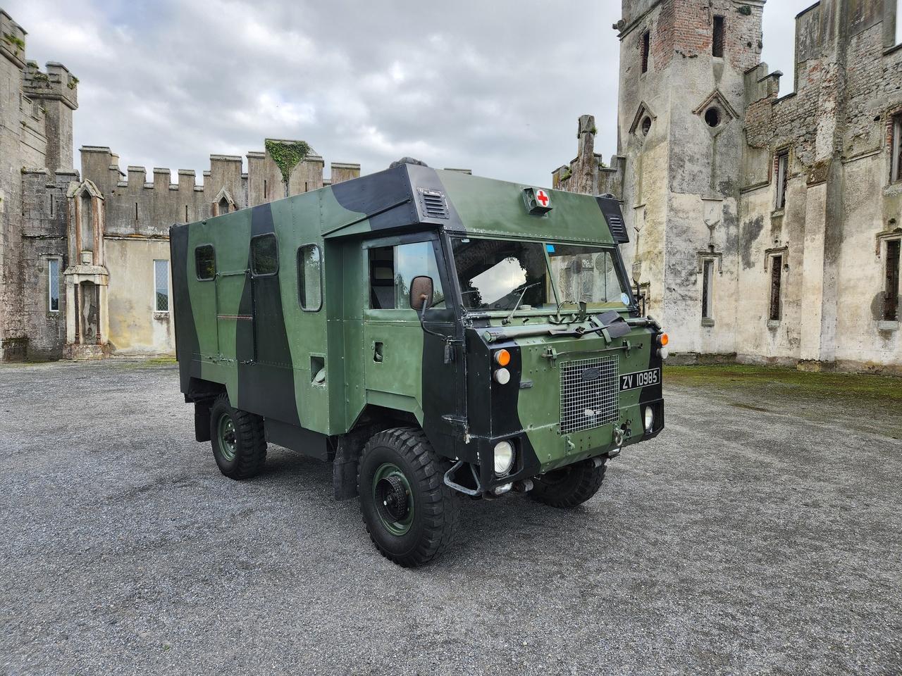 1977 Land Rover 101 Forward Control Ambulance RHD LesAnciennes.com