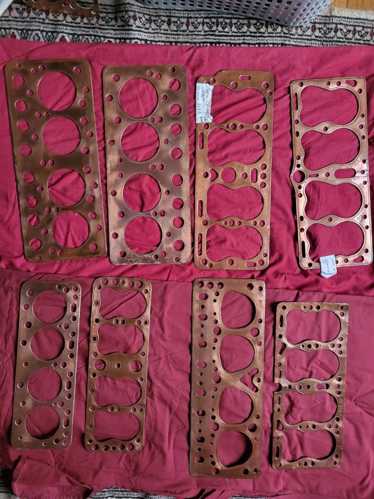 Divers joints de culasse. Pour voiture Ancienne LesAnciennes.com