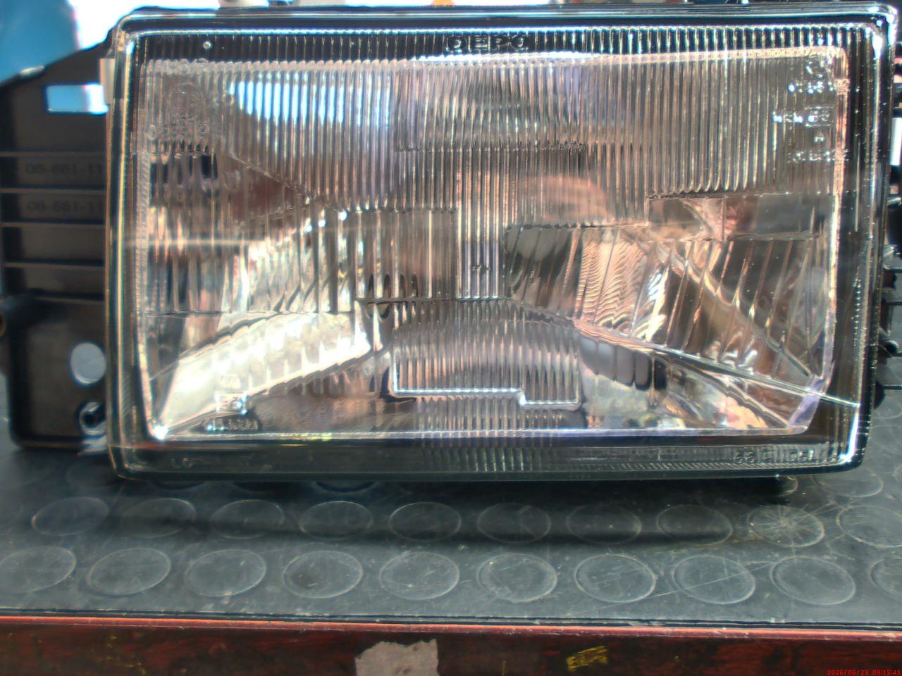 Phare FIAT Tipo 88/92 LesAnciennes.com