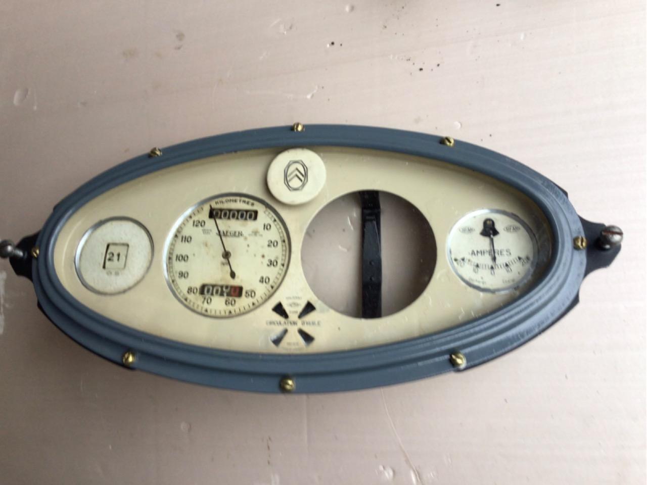 Compteur CITROEN C4 Autre LesAnciennes.com