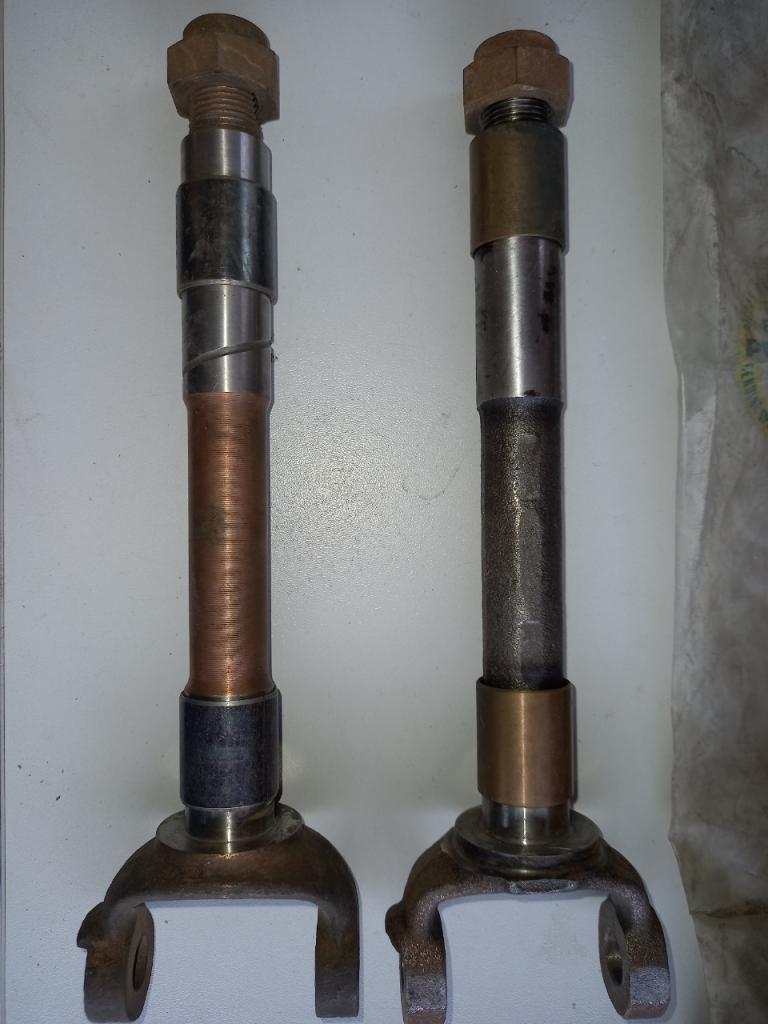 Pivot PEUGEOT 203 C LesAnciennes.com