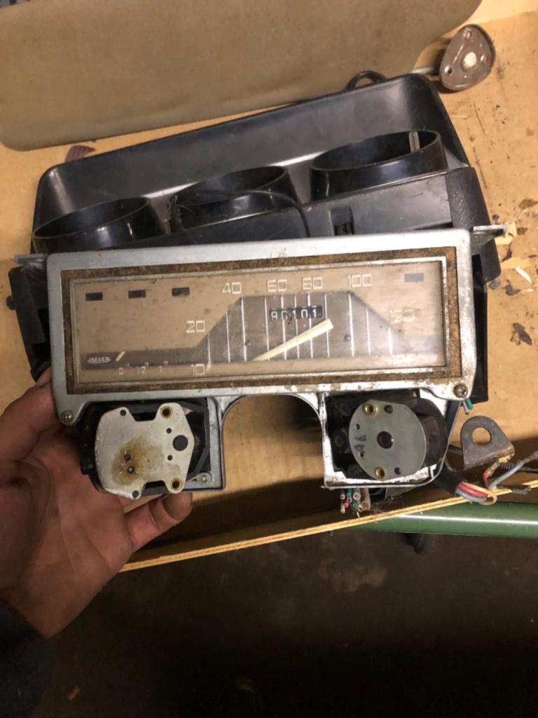 Lot de compteurs LesAnciennes.com