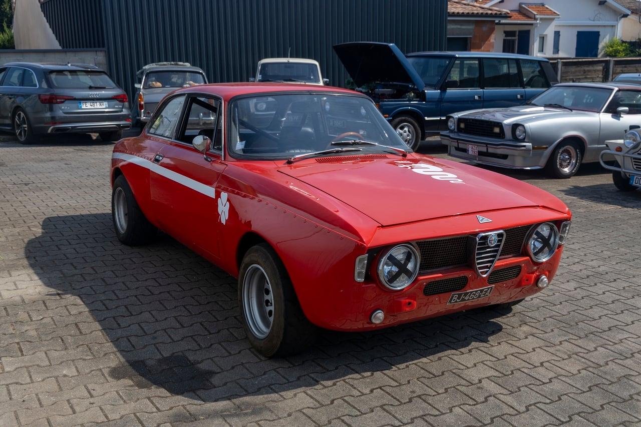 1964 Alfa Romeo Giulia Sprint GT GTAM Replica LesAnciennes.com