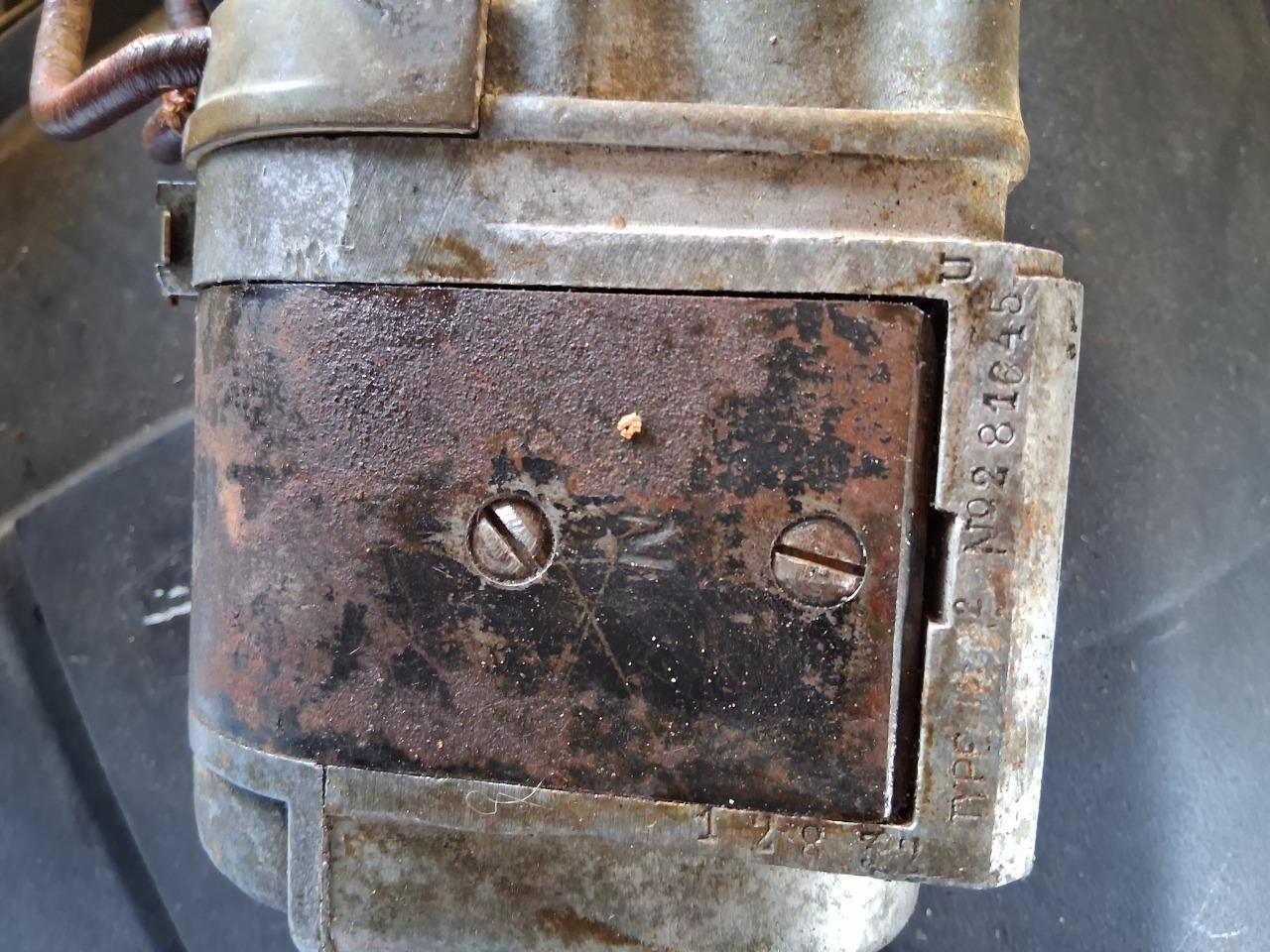 Magnéto CITROEN B14 LesAnciennes.com