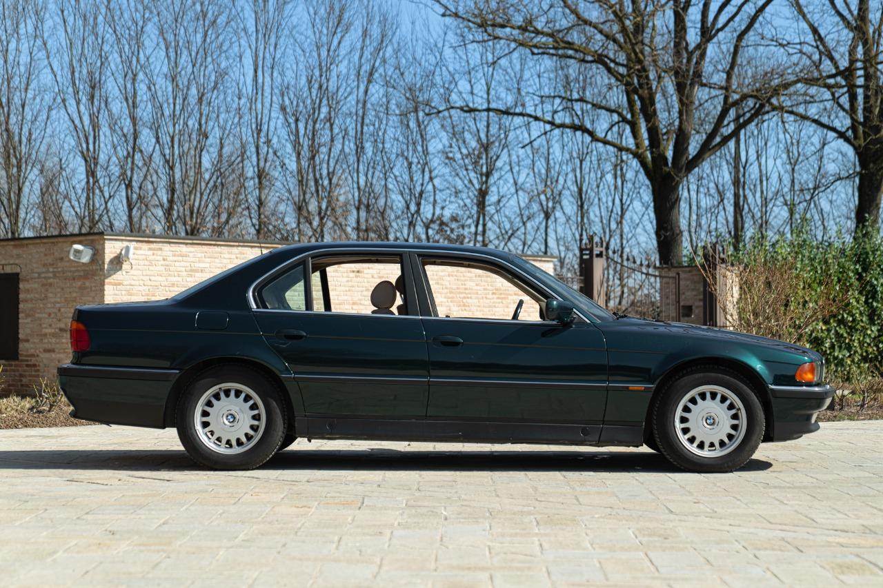 BMW 725 TDS - 1997 LesAnciennes.com