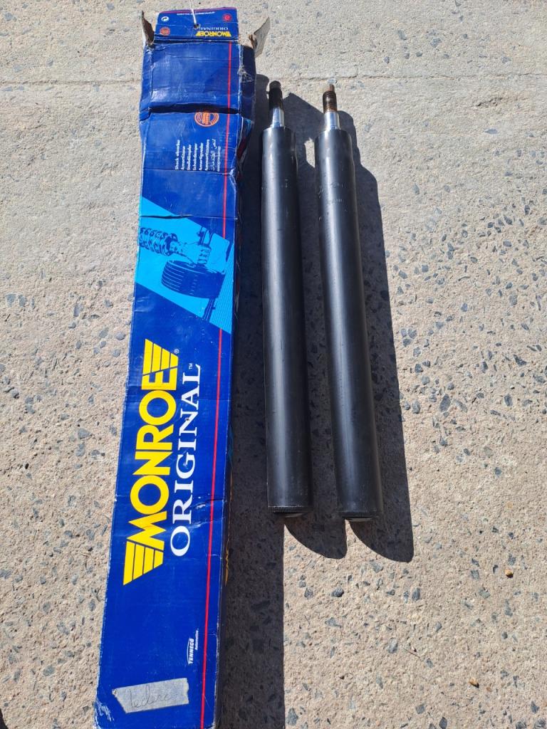 Amortisseurs VOLVO 240 LesAnciennes.com
