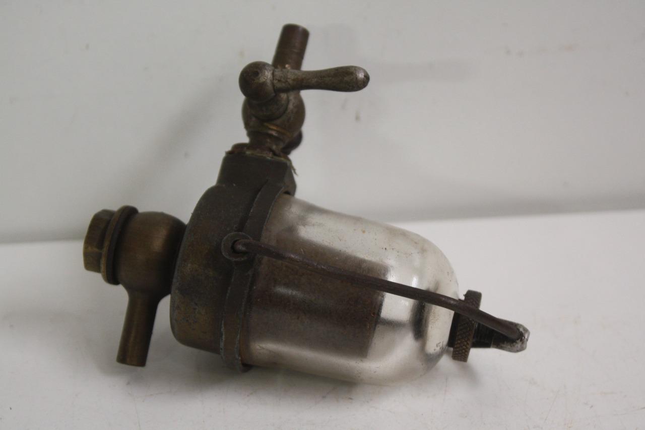 Filtre à essence Carburant DIFUFILTRE Cuve Verre LesAnciennes.com