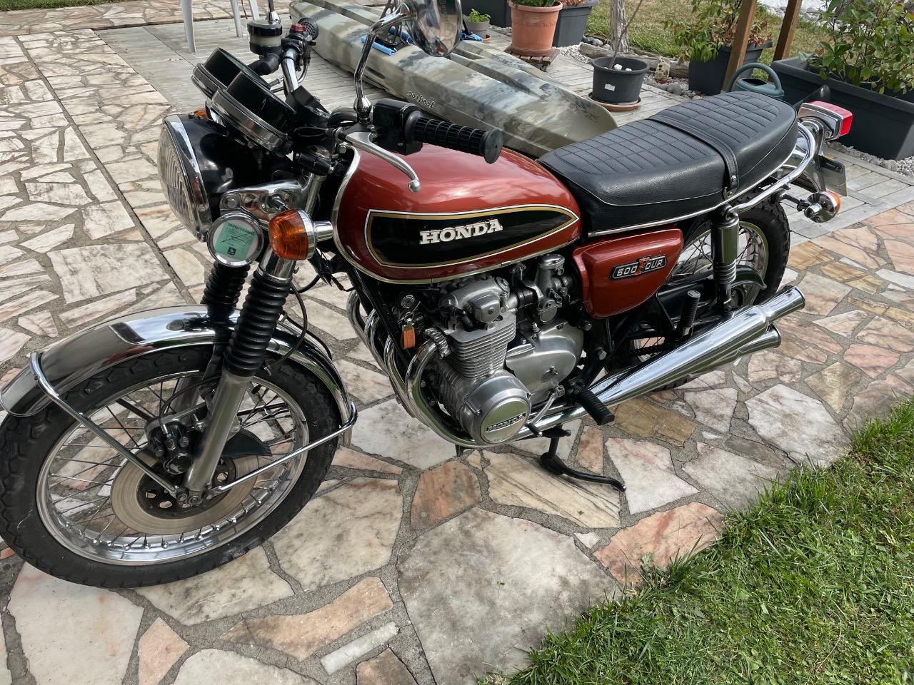 HONDA CB 500 Four - 1977 LesAnciennes.com