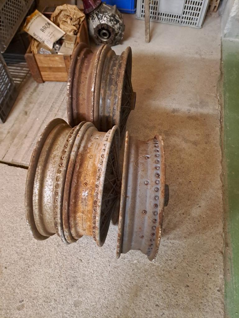 Roues DELAHAYE 135 LesAnciennes.com