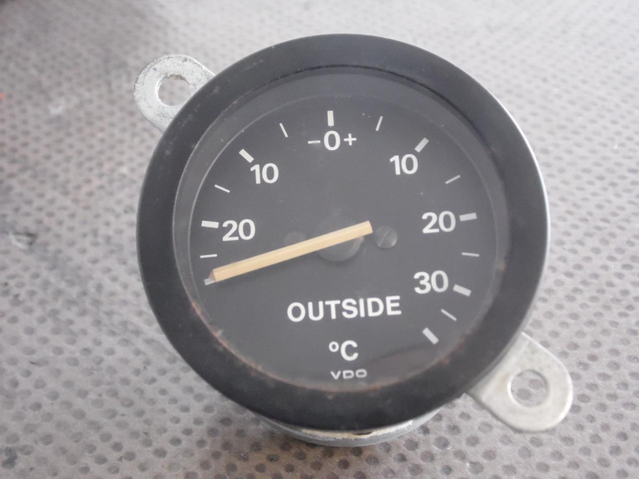 THERMOMETRE UD21725 ROLLS-ROYCE BENTLEY 1977-1980 LesAnciennes.com