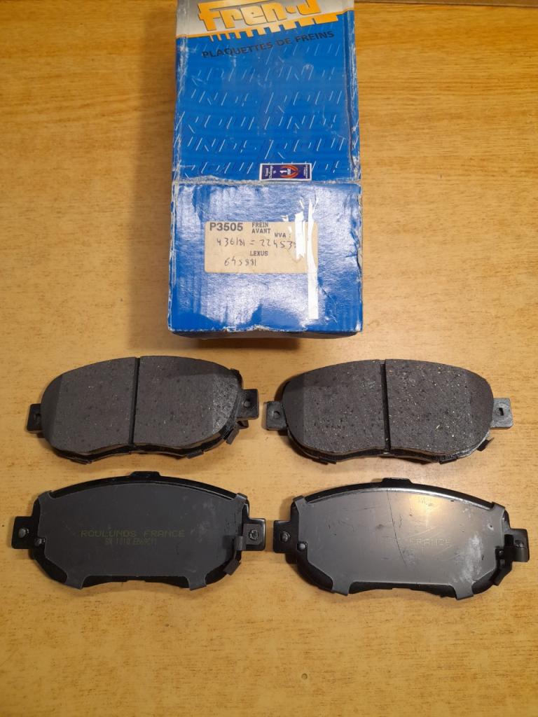 Plaquettes de Frein Avant Lexus GS300 LS400 LesAnciennes.com