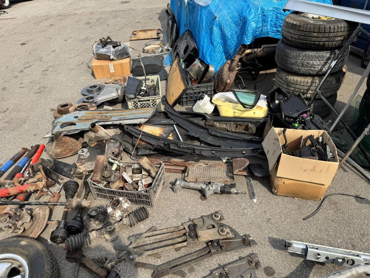 Pièces Porsche toutes générations LesAnciennes.com