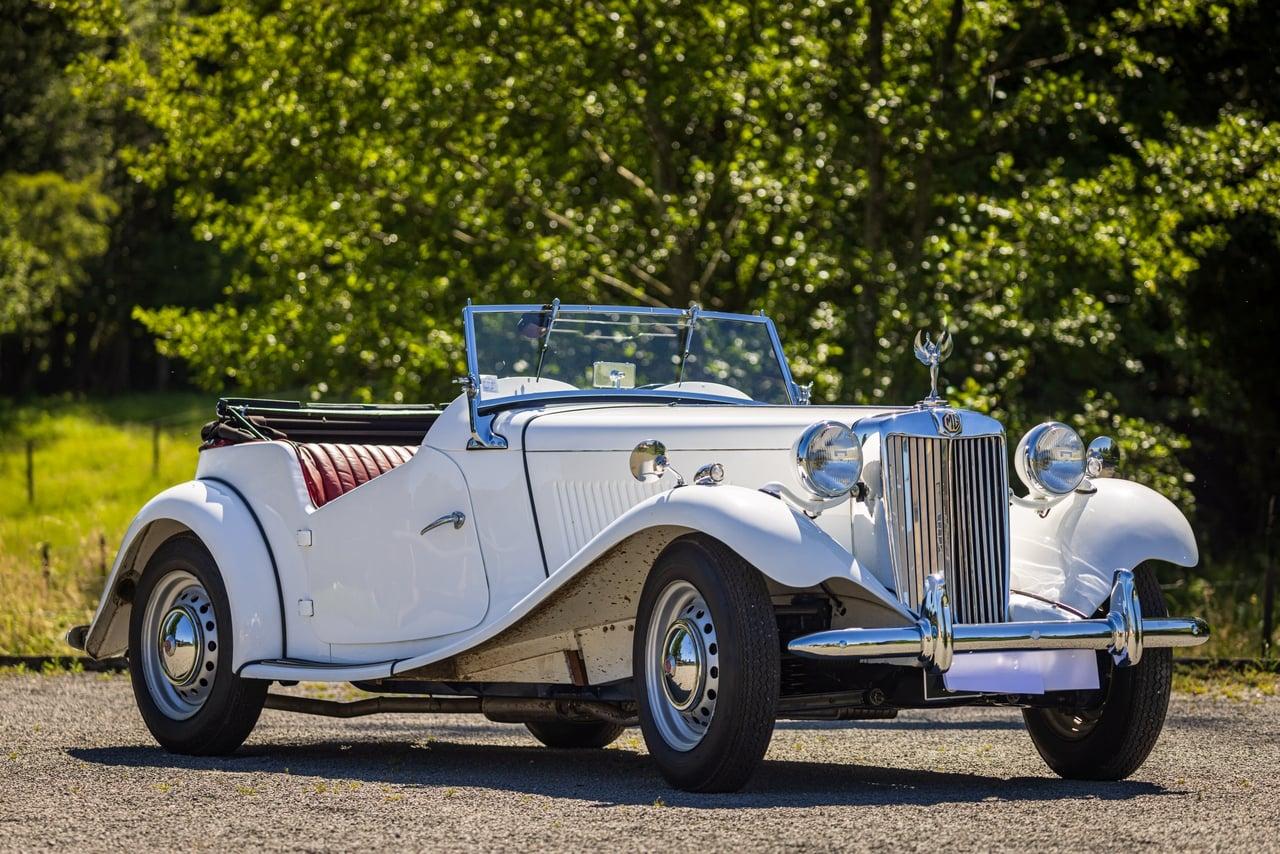 1952 MG TD LesAnciennes.com