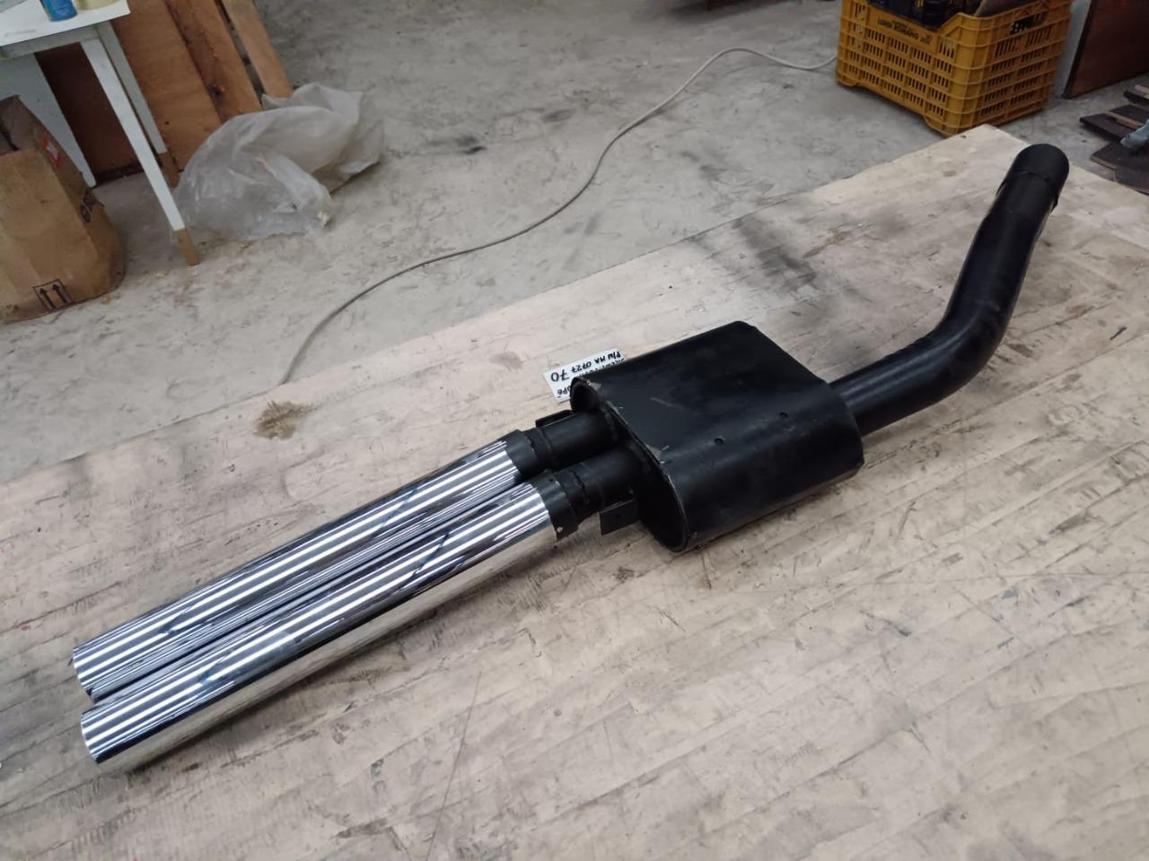 Silencieux d' èchappement arrière Maserati Ghibli LesAnciennes.com