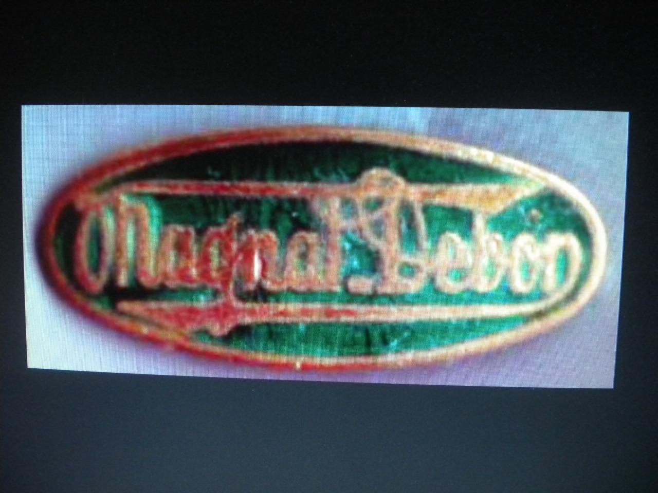 Insignes magnat debon terrot Dijon d'époque LesAnciennes.com