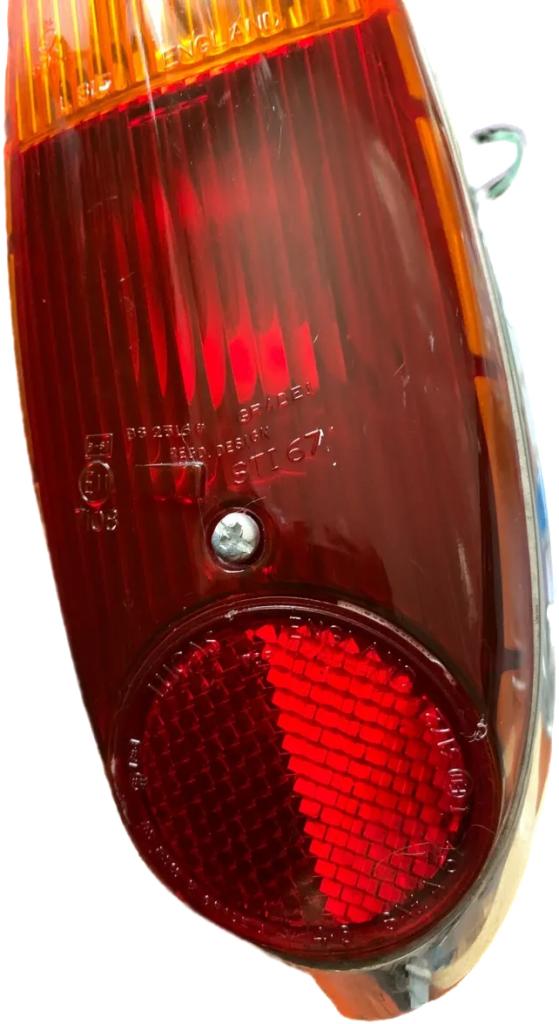 FEUX ARRIÈRE MORRIS 1100 1300 ADO16 LesAnciennes.com