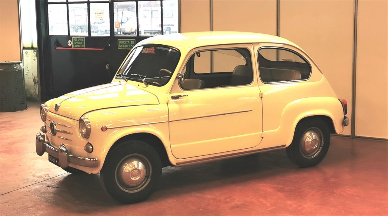 FIAT 600 D - 1960 LesAnciennes.com