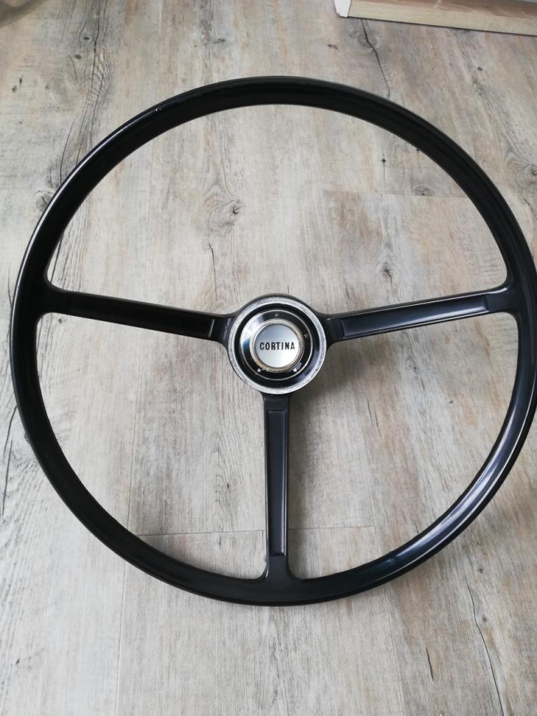 Volant FORD Cortina Lotus LesAnciennes.com