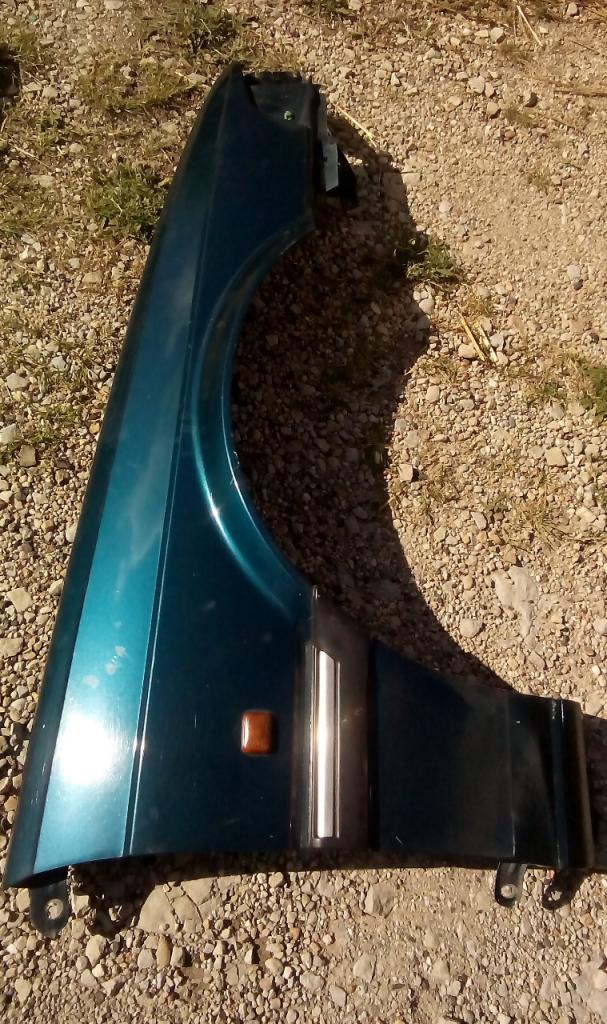 Aile avd baguette répétiteur clignotant rover 827 LesAnciennes.com