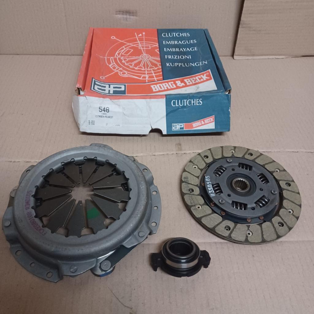 Kit embrayage 3 pièces Citroen Saxo ZX AX BX Xsara LesAnciennes.com