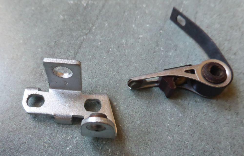 Rupteur Ford Vedette LesAnciennes.com