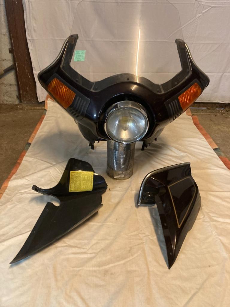 Pièces CARENAGE TOURISME LesAnciennes.com