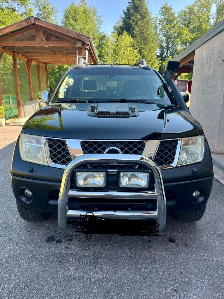 NISSAN Navara - 2006 LesAnciennes.com