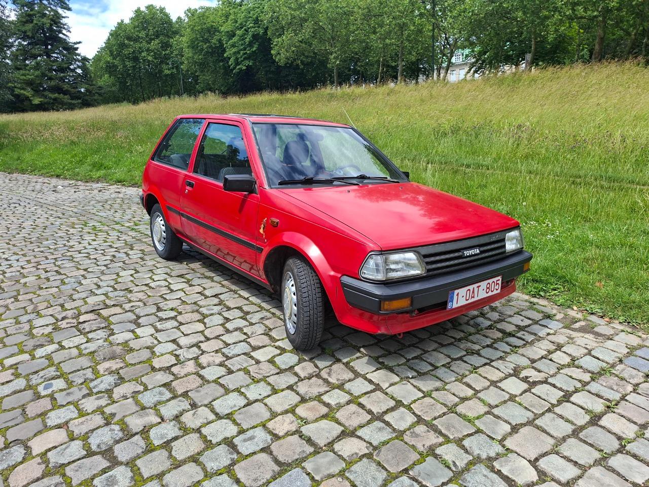 TOYOTA Starlet 1300cc Xl - 1989 LesAnciennes.com