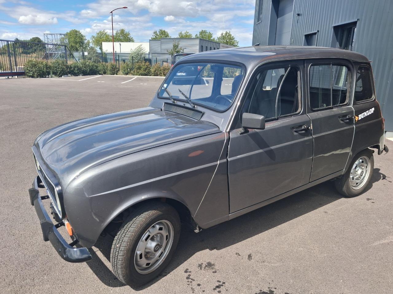 RENAULT 4 (R4) Savane - 1992 LesAnciennes.com