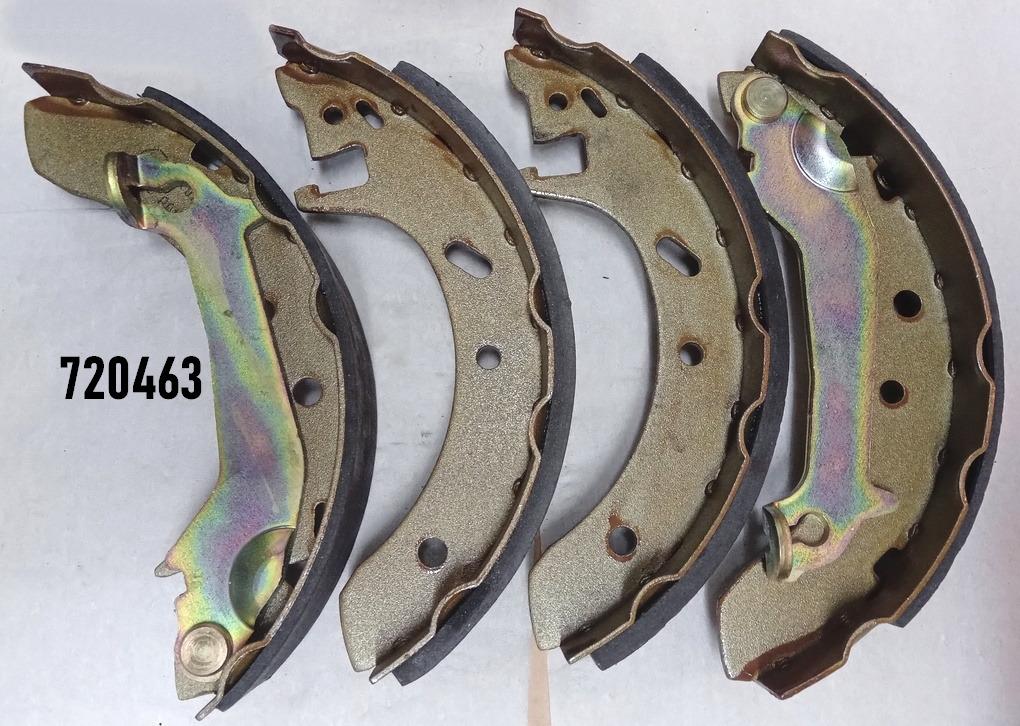 Kit freins FORD Escort 1,3 LesAnciennes.com