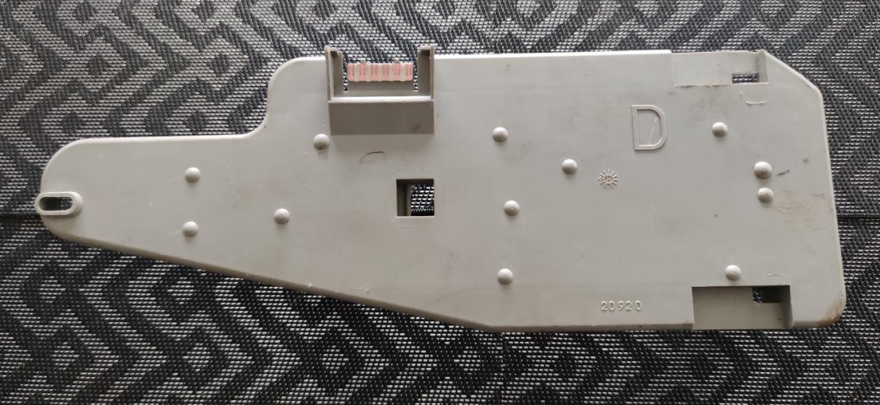 Platine feu arrière droit CITROEN Visa 2 LesAnciennes.com