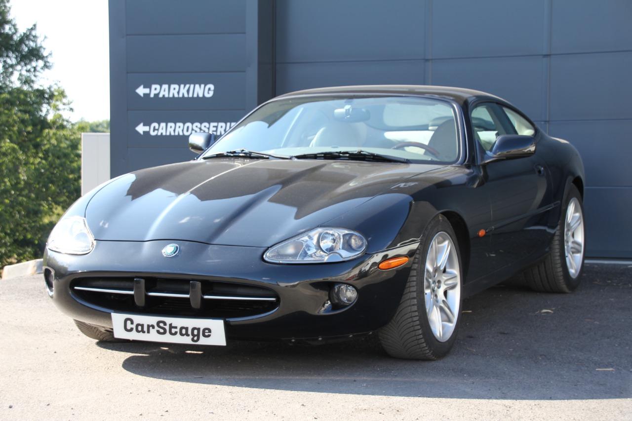 JAGUAR XK8 V8 4L Coupé - 2000 LesAnciennes.com