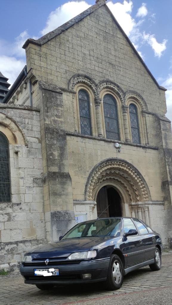 RENAULT Safrane V6 - 1995 LesAnciennes.com