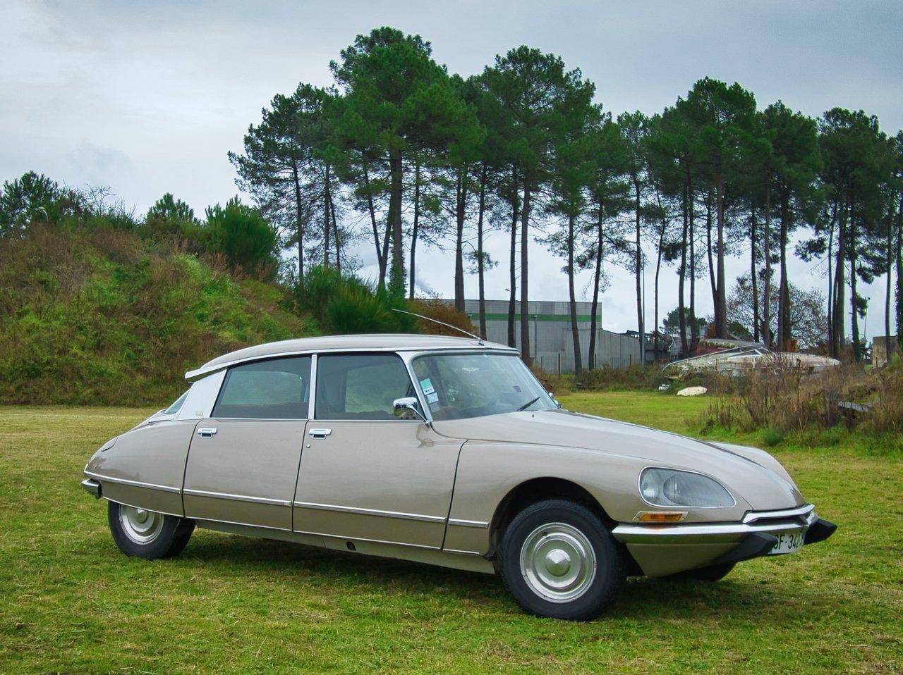 1974 Citroën DS 23 Pallas Injection Electronique LesAnciennes.com
