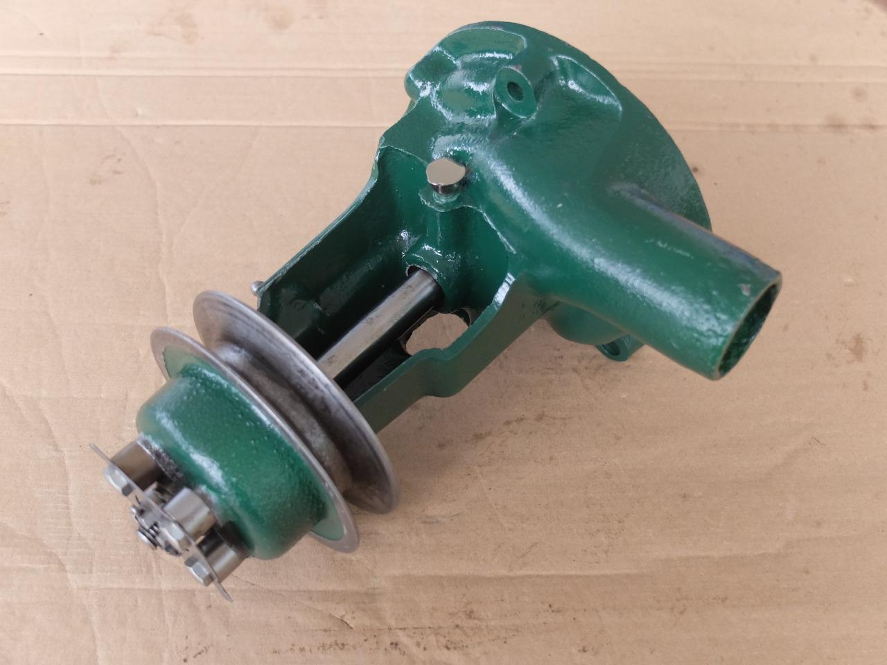 Pompe à Eau Pour Machine à Glace Hoshizaki KM-1300S / KM-1200S – Neuve