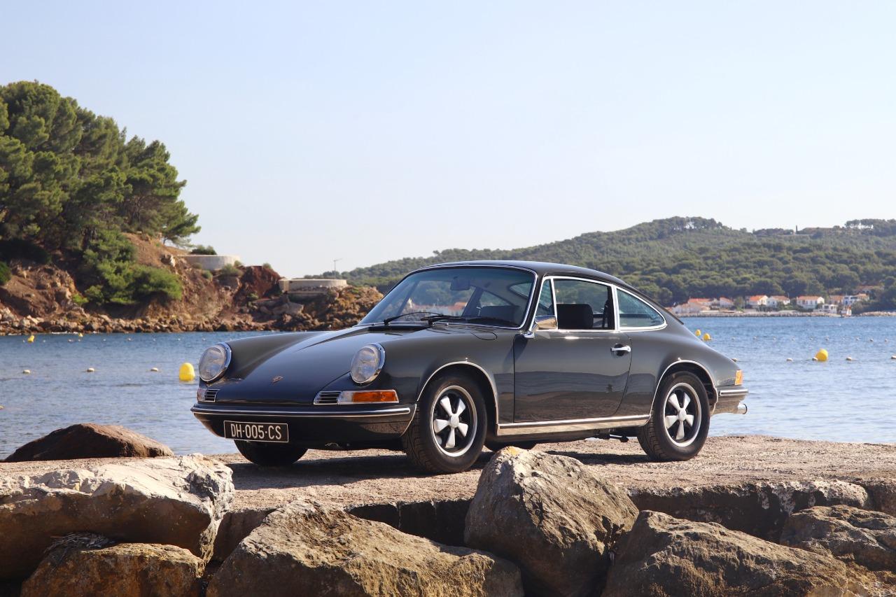 PORSCHE 911 2..2 S - 1971 LesAnciennes.com