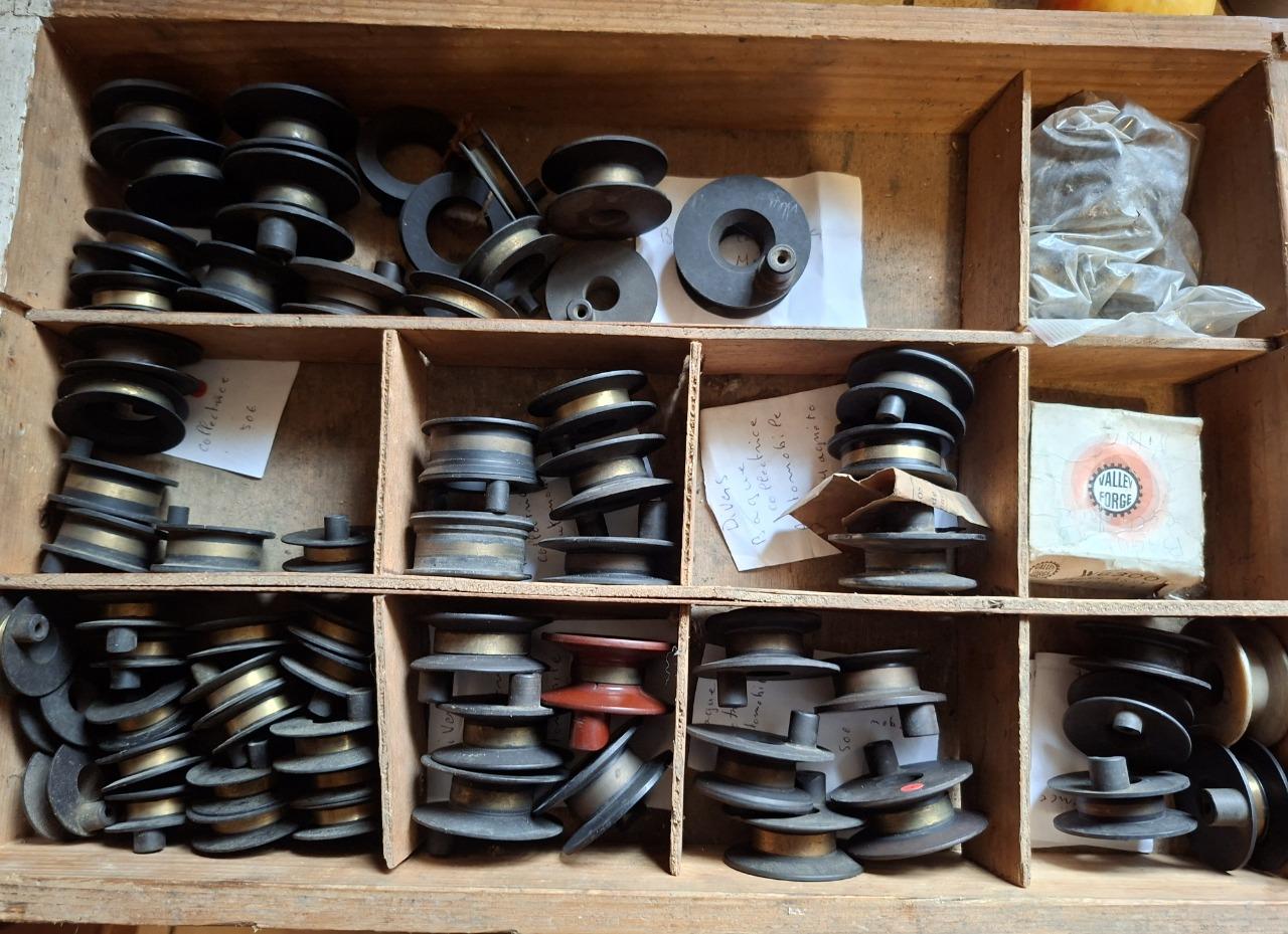 Pièces PIECES MAGNETO bague collectrice pour tout LesAnciennes.com