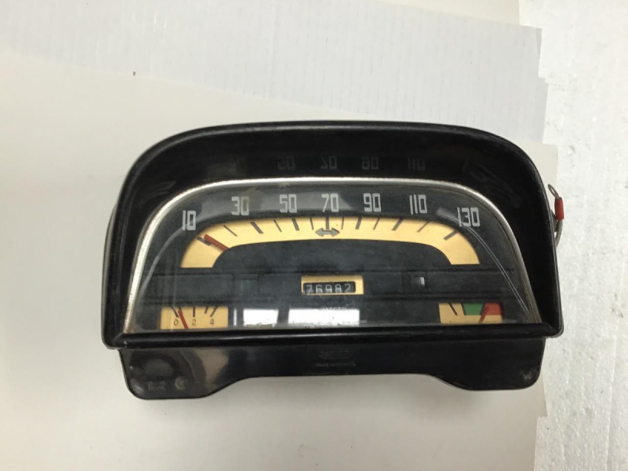 COMPTEUR JAEGER 6V RENAULT Dauphine LesAnciennes.com