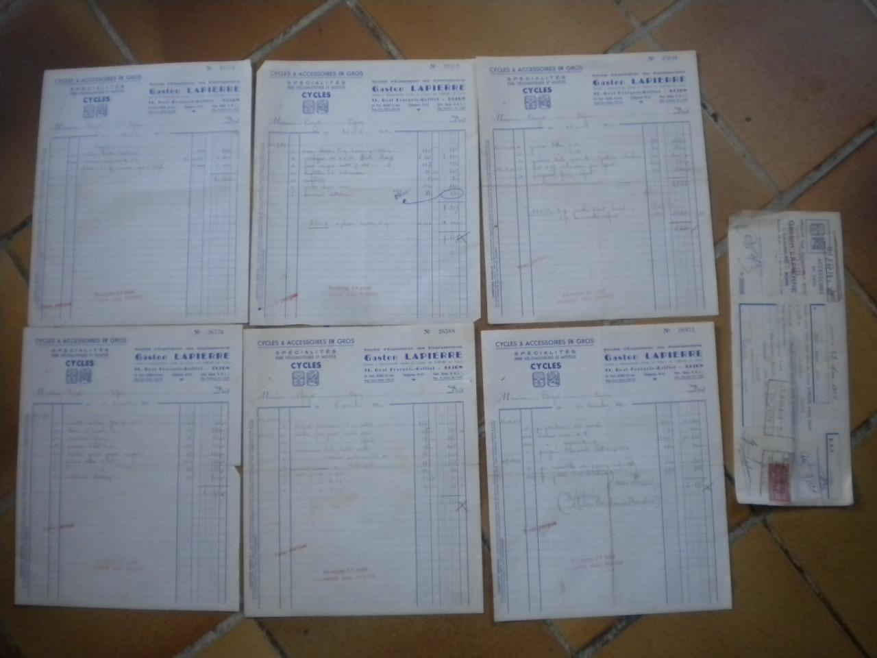 Gaston Lapierre lot 7 documents anciens LesAnciennes.com