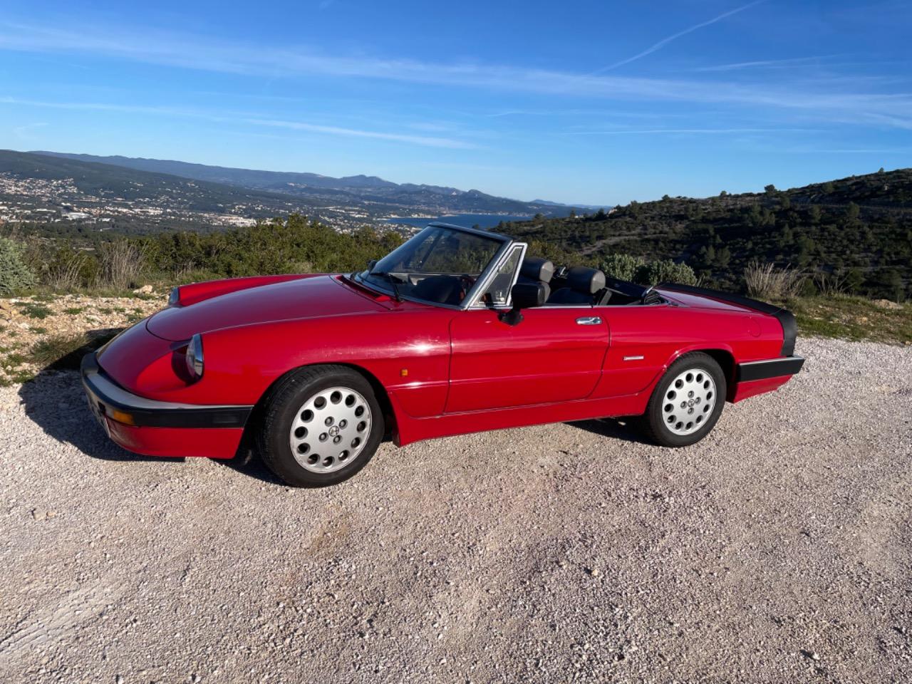 ALFA ROMEO Spider Quatrifiglio verde - 1987 LesAnciennes.com