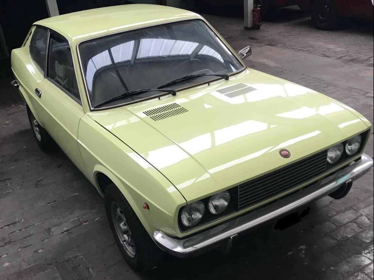 FIAT 128 1300 LS - 1972 LesAnciennes.com