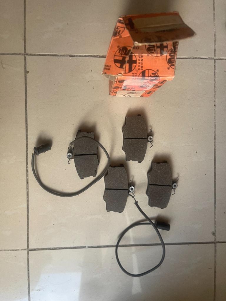 Jeu De 4 Plaquettes De Frein Arrière Alfa Romeo 159 Essence (2005-2011) - Neuf